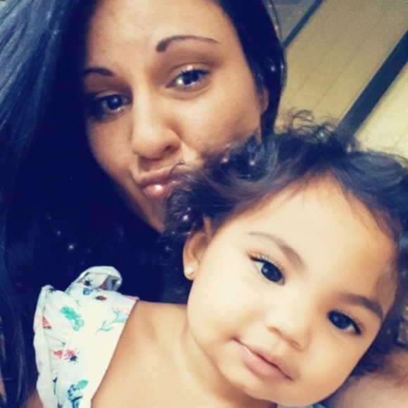 Meet your Posher, Melinda - Picture 3 of 4